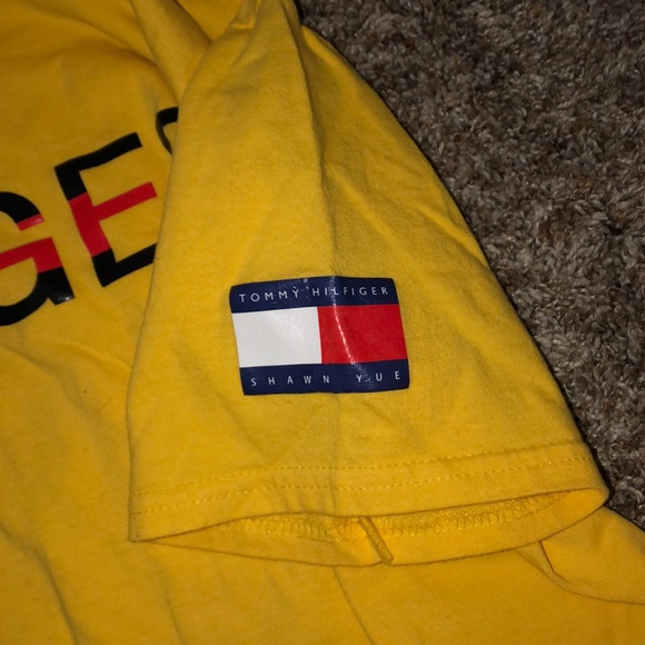 Tommy Hilfiger yellow tee - Picture 2 of 2